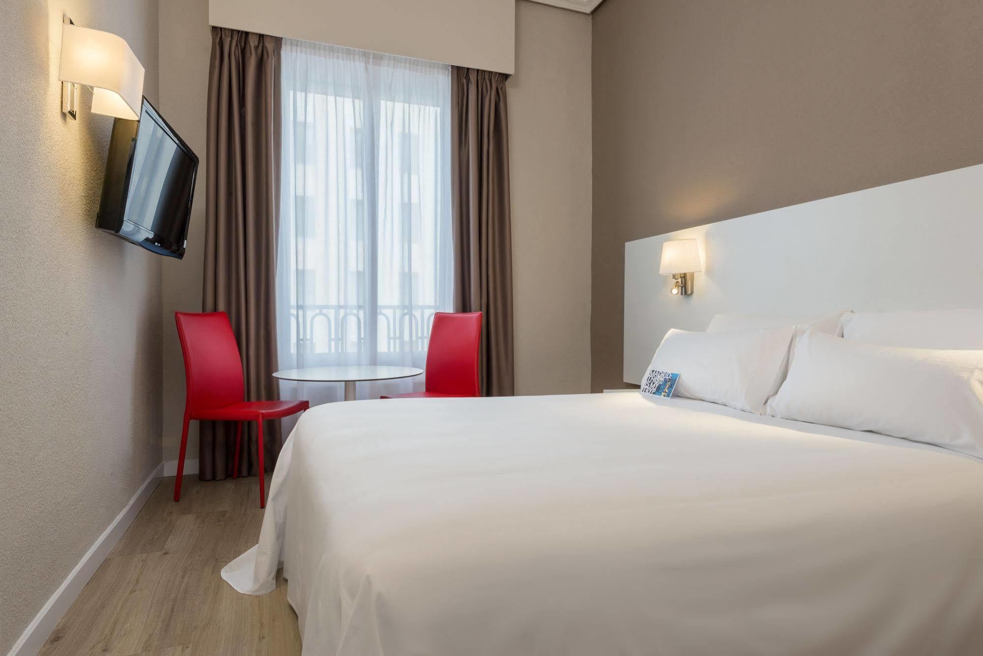 Hotel Madrid Gran Via 25, Affiliated By Melia Eksteriør bilde
